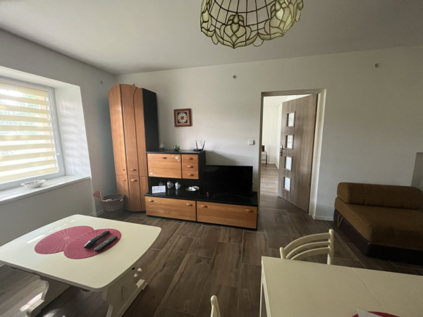 CHALUPA S BAZÉNEM V JIŽNÍCH ČECHÁCH