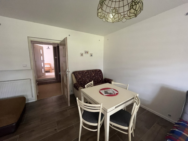 CHALUPA S BAZÉNEM V JIŽNÍCH ČECHÁCH