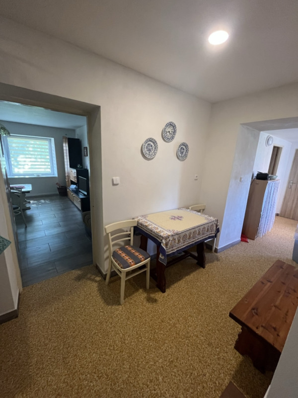 CHALUPA S BAZÉNEM V JIŽNÍCH ČECHÁCH