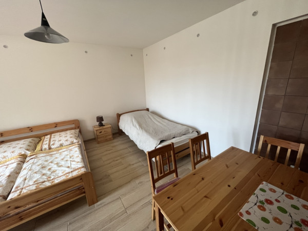 CHALUPA S BAZÉNEM V JIŽNÍCH ČECHÁCH