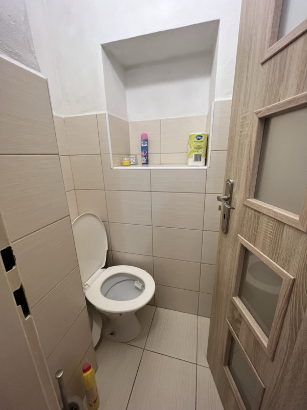 CHALUPA S BAZÉNEM V JIŽNÍCH ČECHÁCH