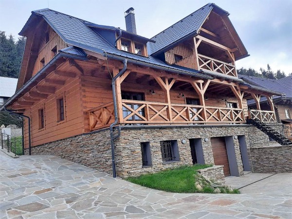 HORSKÉ APARTMÁNY NA SJEZDOVCE