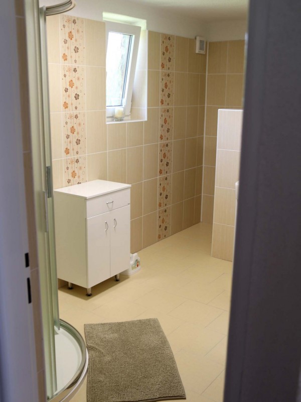 LUXUSNÍ CHATA S WELLNESS