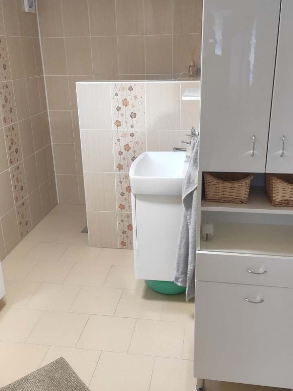 LUXUSNÍ CHATA S WELLNESS