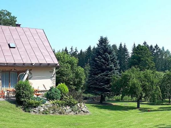 LUXUSNÍ CHATA S WELLNESS