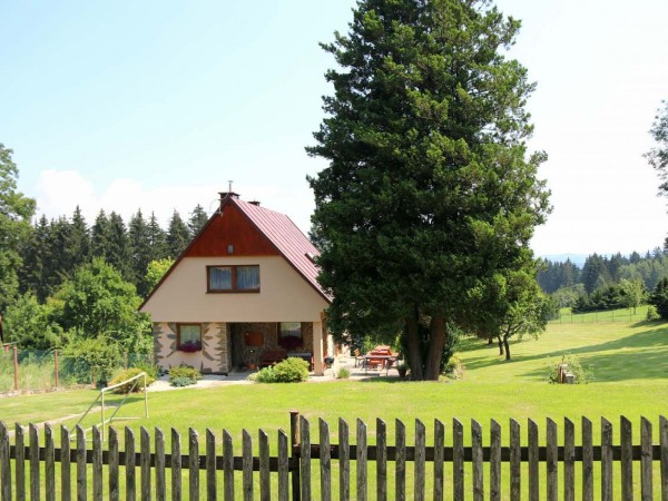 LUXUSNÍ CHATA S WELLNESS