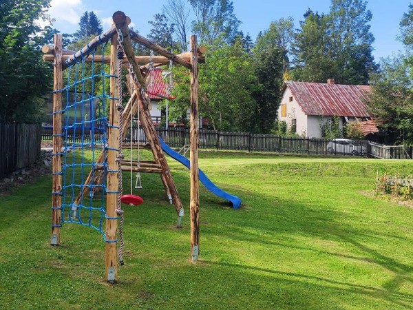 LUXUSNÍ CHATA S WELLNESS