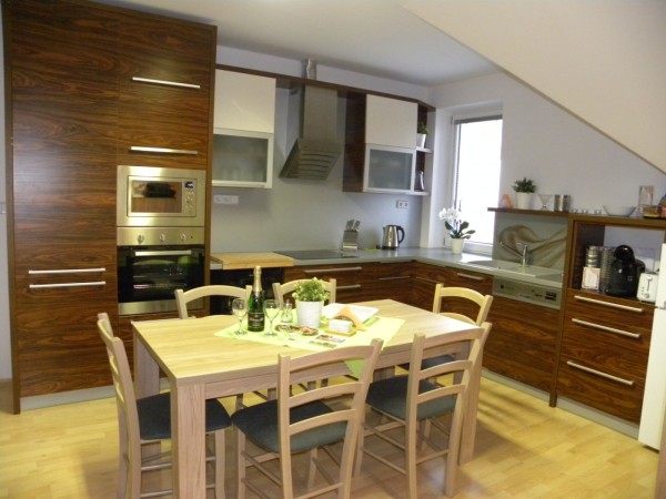 UBYTOVÁNÍ U ZLÍNA