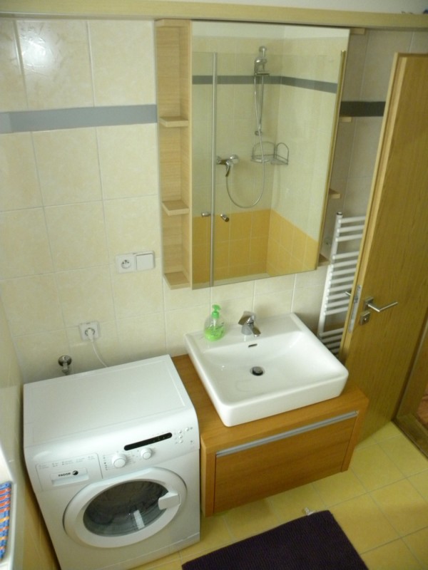 UBYTOVÁNÍ U ZLÍNA