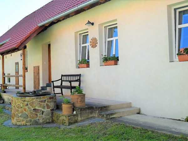 PRONÁJEM CHALUPY S BAZÉNEM