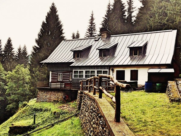 CHALUPA PRO RODINY S DĚTMI V KRKONOŠÍCH