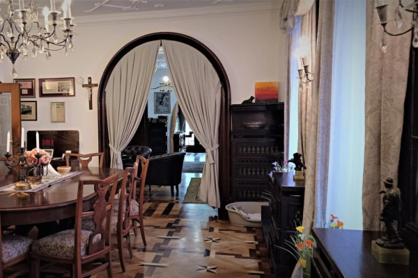 WELLNESS ZÓNA S VNITŘNÍM BAZÉNEM A SAUNAMI