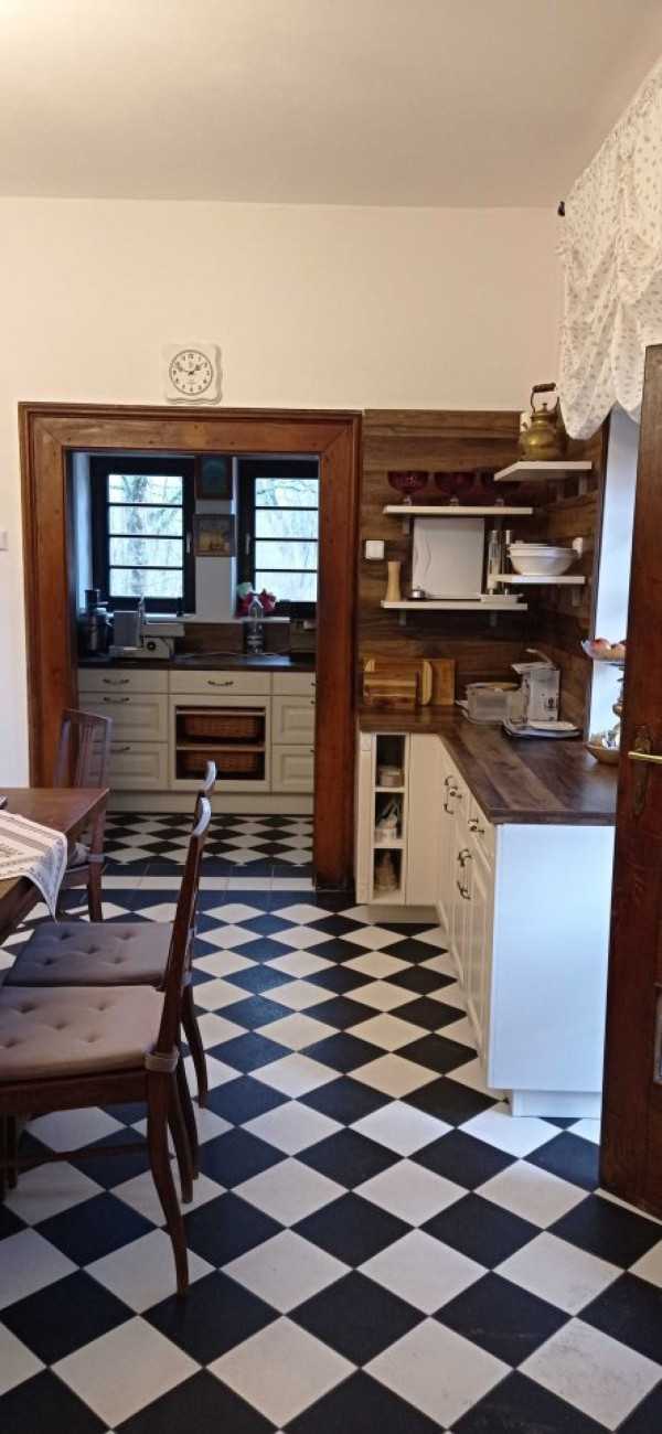 WELLNESS ZÓNA S VNITŘNÍM BAZÉNEM A SAUNAMI