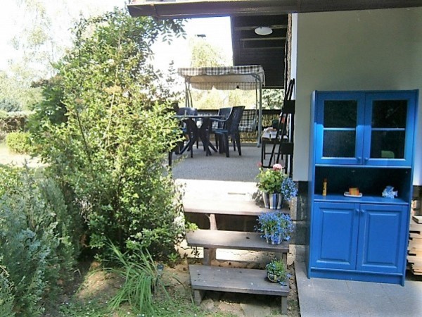 CHATA U LUŽNICE PRO RYBÁŘE