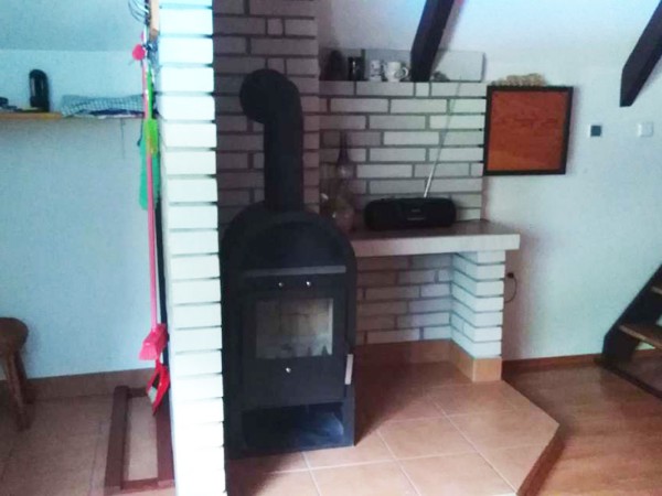 CHATA K PRONÁJMU S BAZÉNEM