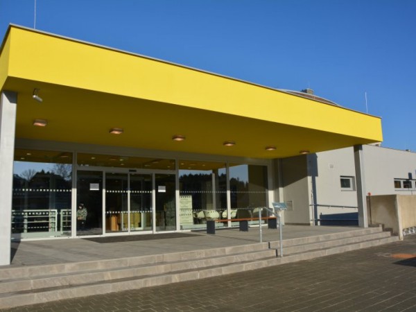 CHALUPA K PRONAJMUTÍ PRO SKUPINU