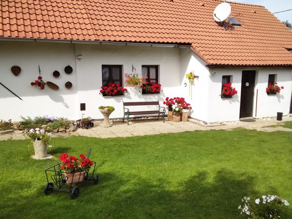 Chalupa Chalupa u Vranovské přehrady I.