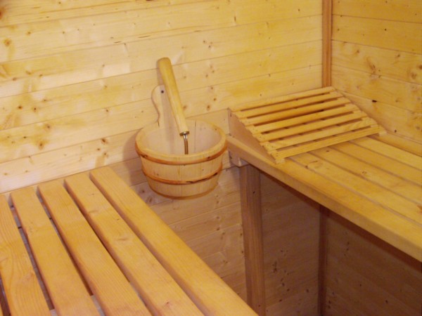 PRONÁJEM CHATY SE SAUNOU