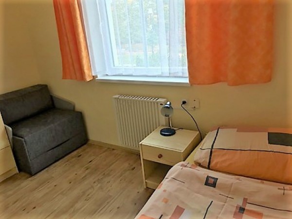 UBYTOVÁNÍ U MÁCHOVA JEZERA