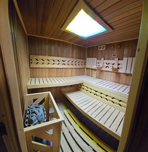 CHALUPA S WELLNESS I NA LYŽE