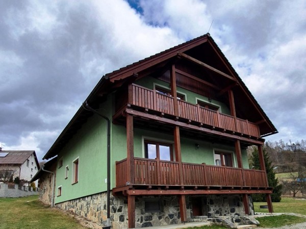 CHALUPA S WELLNESS I NA LYŽE