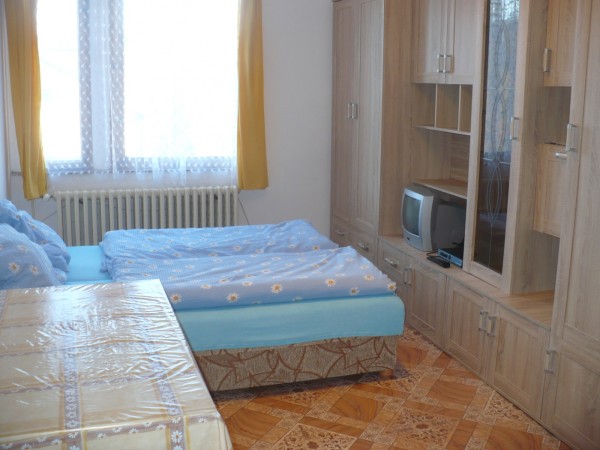 UBYTOVÁNÍ TEPLICE NAD METUJÍ