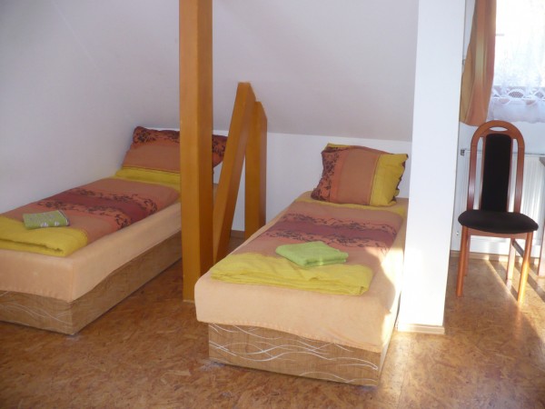 UBYTOVÁNÍ TEPLICE NAD METUJÍ
