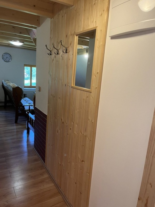 APARTMÁN SE ZAHRADOU A VELKÝM BAZÉNEM