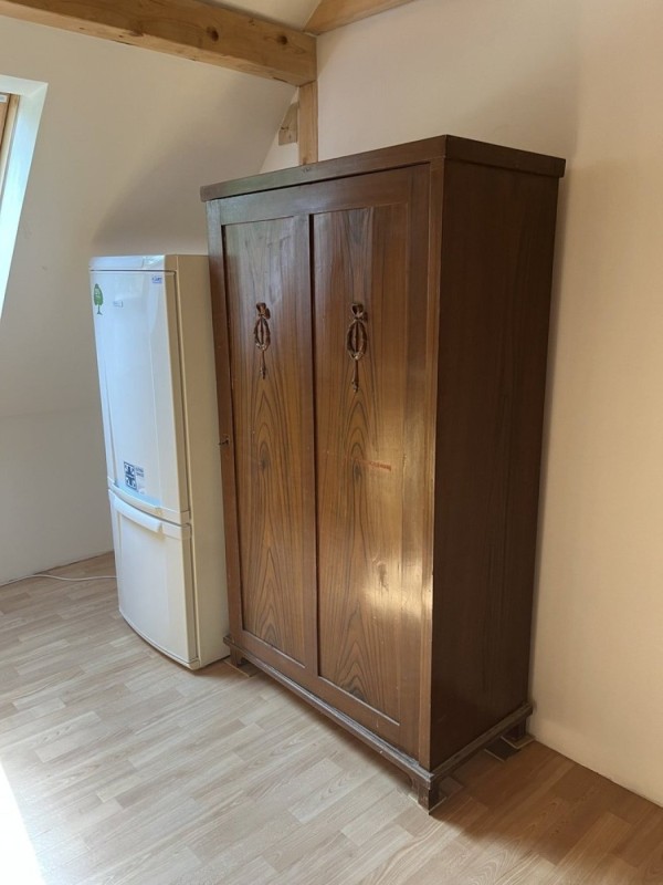 APARTMÁN SE ZAHRADOU A VELKÝM BAZÉNEM