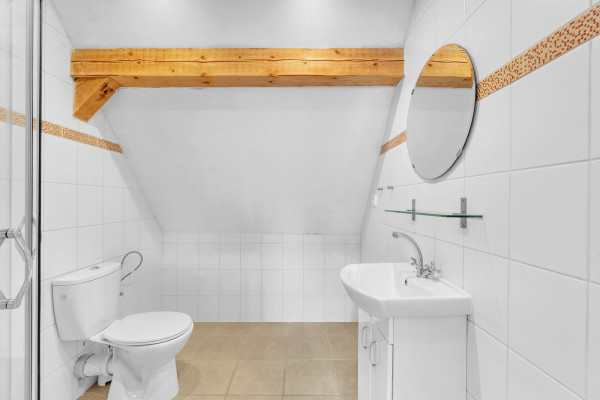 UBYTOVÁNÍ NA STATKU S KAMENNOU STODOLOU U ZOO