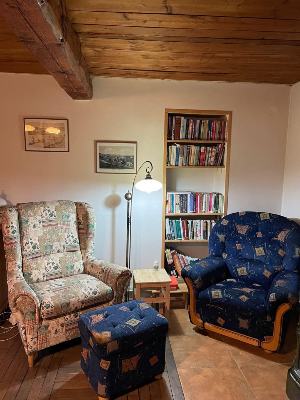 CHALUPA V KRKONOŠÍCH S KOUPACÍM SUDEM