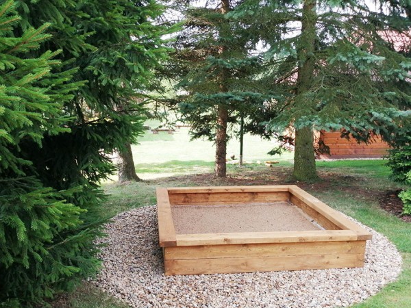 ROUBENÁ CHALUPA SE SAUNOU, BAZÉNEM A VÍŘIVKOU KRKONOŠE