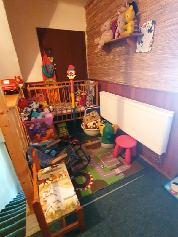 CHALUPA U LYŽAŘSKÉHO AREÁLU KOUTY NAD DESNOU