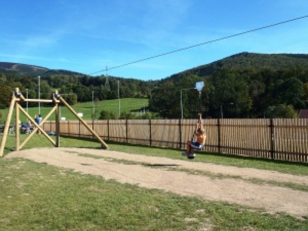 CHALUPA U LYŽAŘSKÉHO AREÁLU KOUTY NAD DESNOU