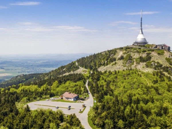 CHALUPA PRO VELKOU SKUPINU LIBEREC, JEŠTĚD