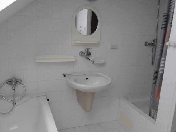 UBYTOVÁNÍ U CYKLOSTEZKY