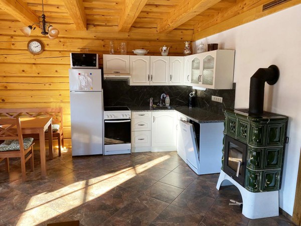 CHALUPA S BAZÉNEM JESENÍKY - SPORTOVNÍ RYBOLOV