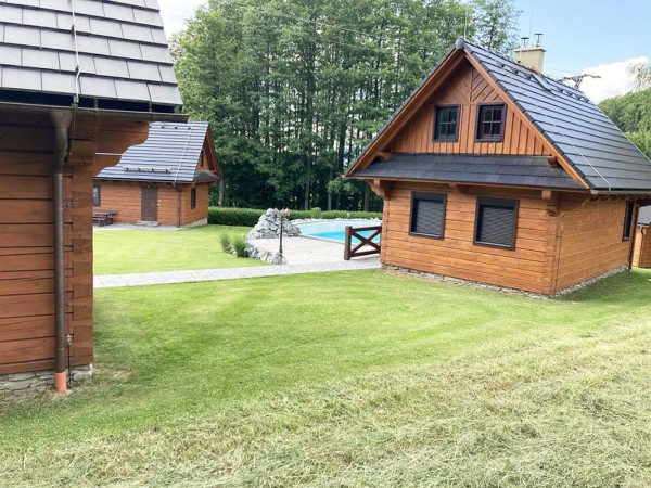 CHALUPA S BAZÉNEM JESENÍKY - SPORTOVNÍ RYBOLOV