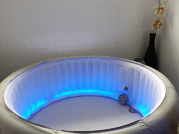WELLNESS CHATA U LESA A POTOKA