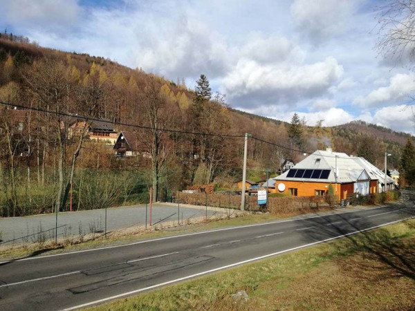 BEZBARIÉROVÁ CHALUPA S BAZÉNEM A SAUNOU JESENÍKY