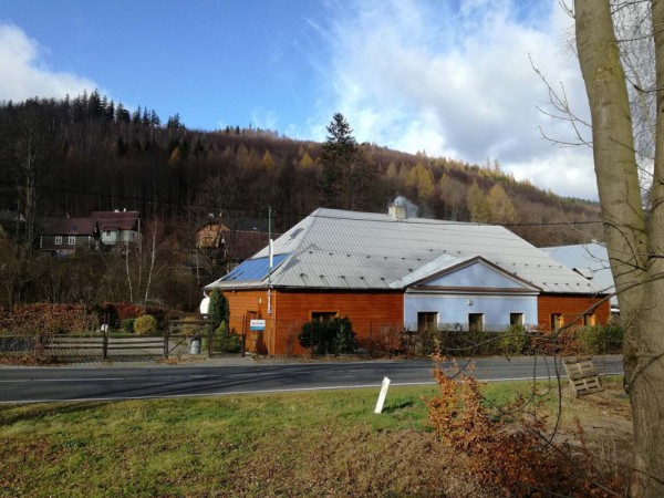 BEZBARIÉROVÁ CHALUPA S BAZÉNEM A SAUNOU JESENÍKY