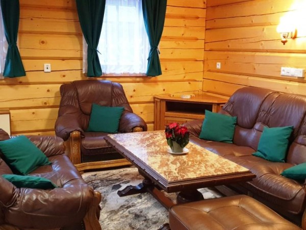 CHALUPA S INFRASAUNOU U LYŽAŘSKÉHO AREÁLU KOUTY NAD DESNOU