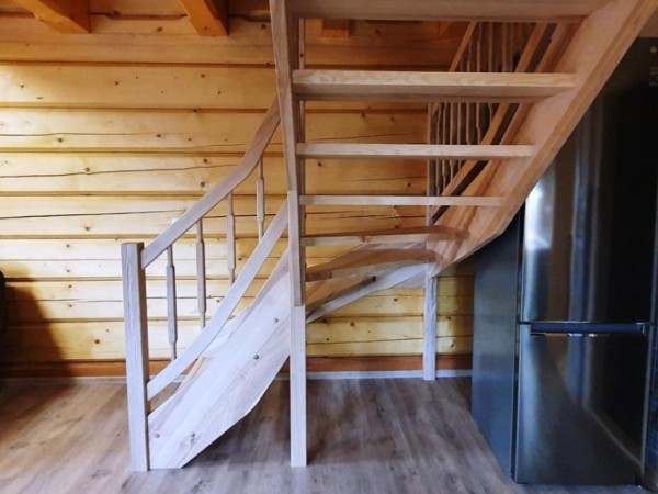 CHALUPA S INFRASAUNOU U LYŽAŘSKÉHO AREÁLU KOUTY NAD DESNOU