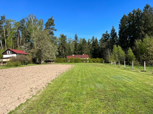 REKREAČNÍ OBLAST ŘEDKOVEC U HRADU LIPNICE NAD SÁZAVOU