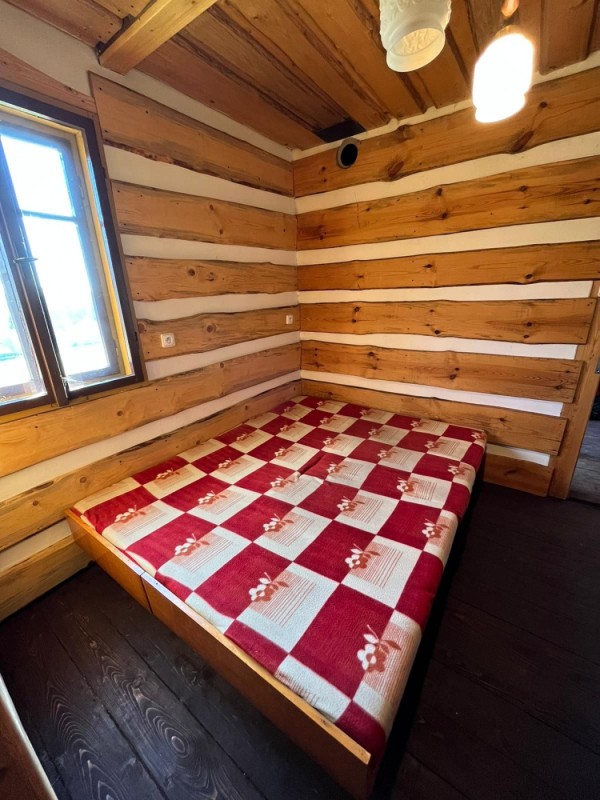 REKREAČNÍ OBLAST ŘEDKOVEC U HRADU LIPNICE NAD SÁZAVOU