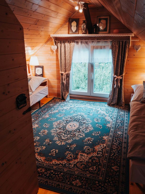 UBYTOVÁNÍ V ČESKÉM RÁJI