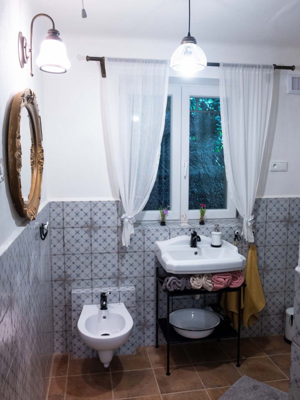 UBYTOVÁNÍ V ČESKÉM RÁJI