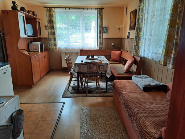 CHALUPA U HRADU CHOUSTNÍK JIŽNÍ ČECHY