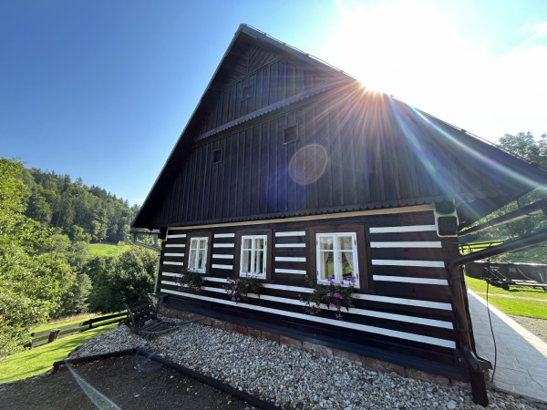 Chalupa na Staropackých horách