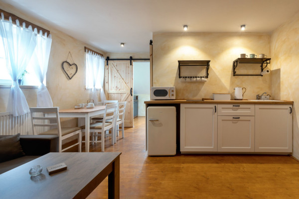 DĚTSKÝ SEN NA CHALUPĚ U LESA